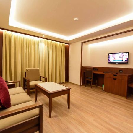 Ayra Boutique Hotel بنغالور المظهر الخارجي الصورة